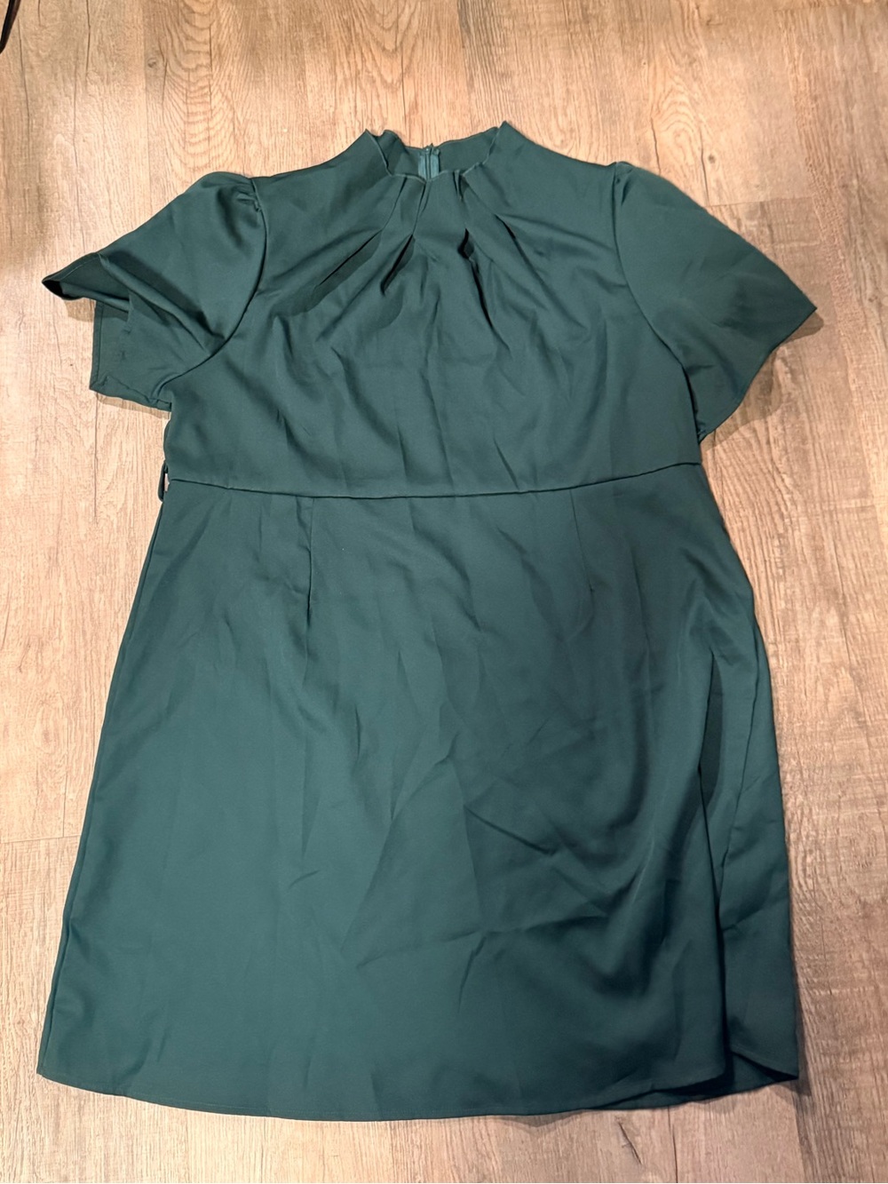 SHEIN Dark Green Short Sleeve Pleated Neck Shift Dress